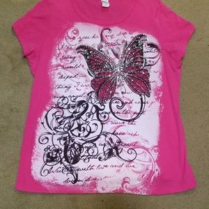 Says 2x but fits like a 1x.